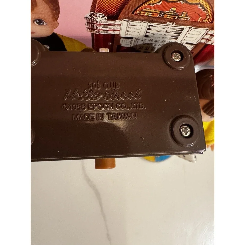 Dixie's Diner Light Up Juke Box Playset By TYCO‎ Industries 1989